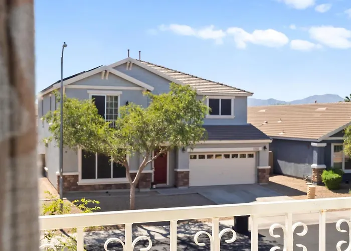 Holiday home Desert Retreat - Pool - Fire Pit - Family Games Surprise