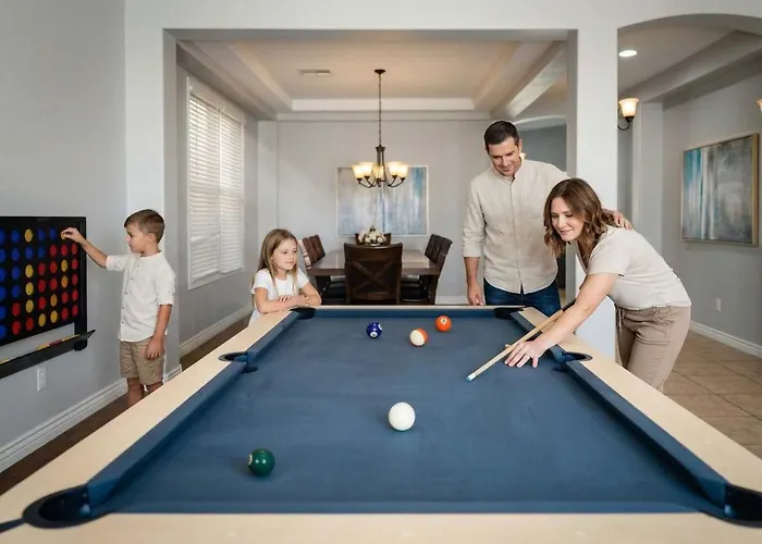 Desert Retreat - Pool - Fire Pit - Family Games *